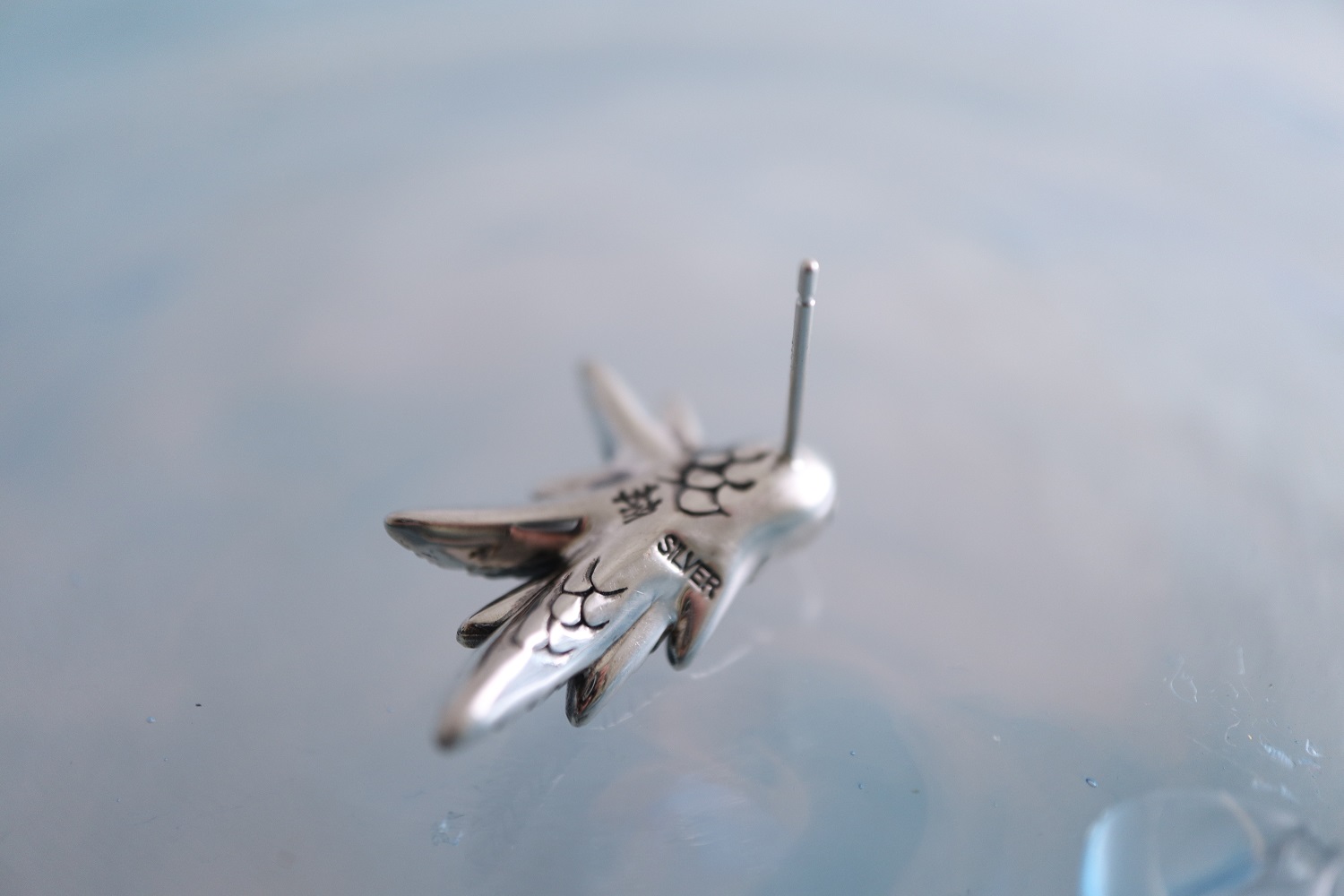 ジュエリーリフォーム ジュエリーリペア 即日 当日受け取り 当日お直し 東京 秋葉原 千駄木 指輪サイズ直し リングサイズ直し ピアスポスト折れ　ピアスポスト直し チェーン切れ チェーン直し クリーニング ジュエリークリーニング ジュエリー磨き ジュエリー磨き直し 刻印 刻印消し 全国配送